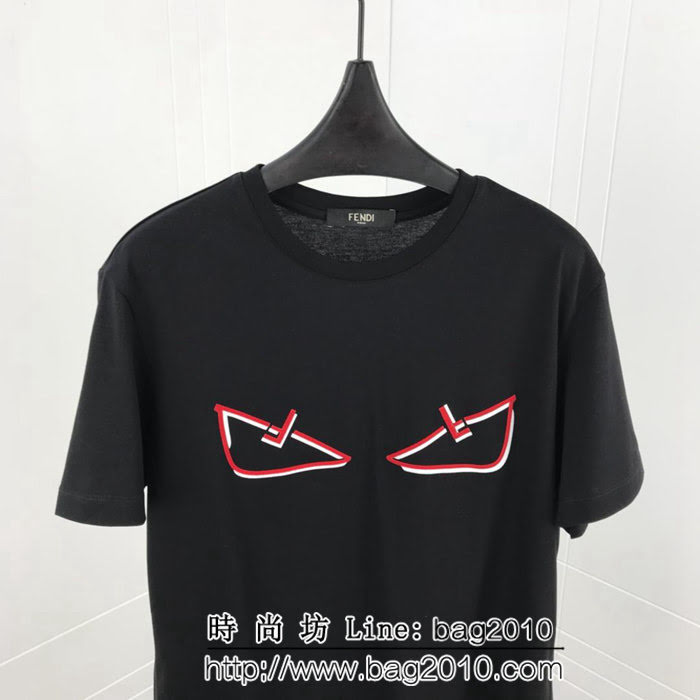 FENDI芬迪 19ss早春新款短袖 小怪獸字母印花圖案 定制絲光面料 高版本情侶款 ydi2171